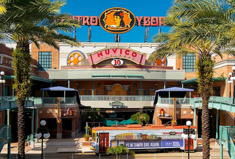 a shopping center in centro ybor